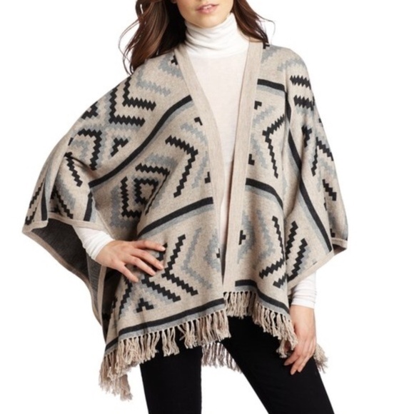 EUC Anthropologie Left On Houston Tan Navajo Print Cardigan Wrap Size XS - S - Picture 2 of 10